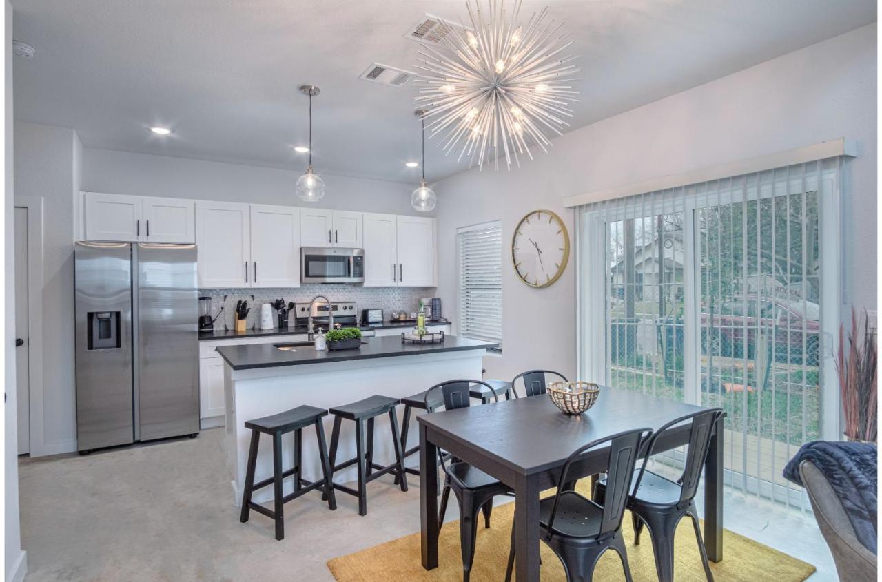 Brand New Stylish 3Br2Ba Near Exciting Downtown Apartment San Antonio Luaran gambar